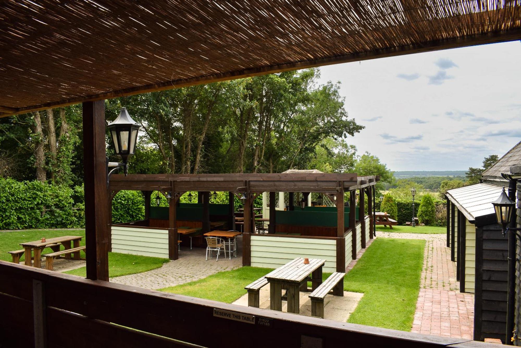 The Black Horse Inn Μέιντστοουν Εξωτερικό φωτογραφία